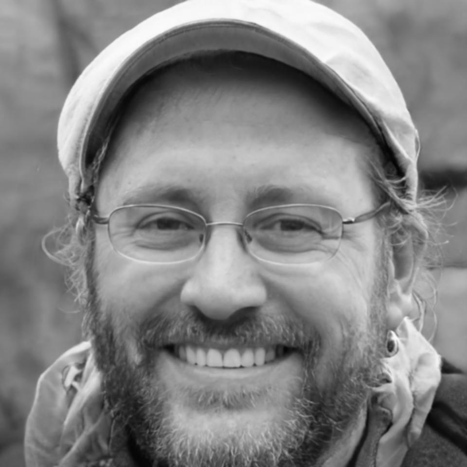 Expert analiză financiară industrială